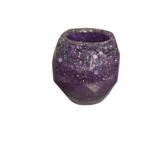 Resin Skull Makeup Holder **Multiple available** Handcrafted - Picture 5 of 15